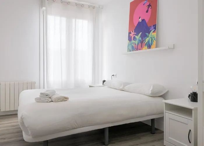 Appartement 1893 180 M. From The Old Town, A/c